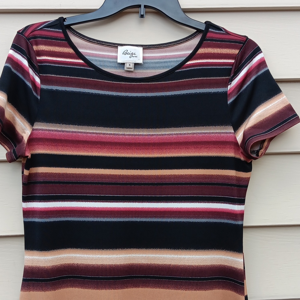 BEIGE by ECI Women's Maxi  Striped  Black and Red Dress With Long Side Split - S